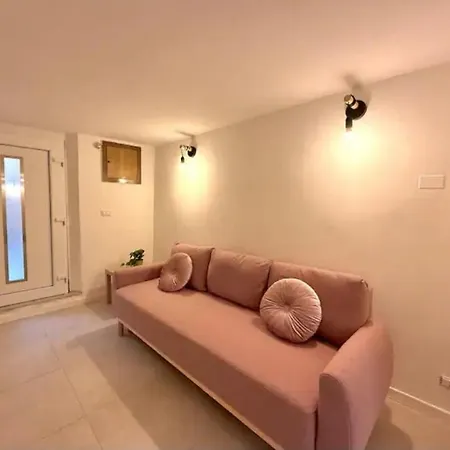 - Moderno * Rimini